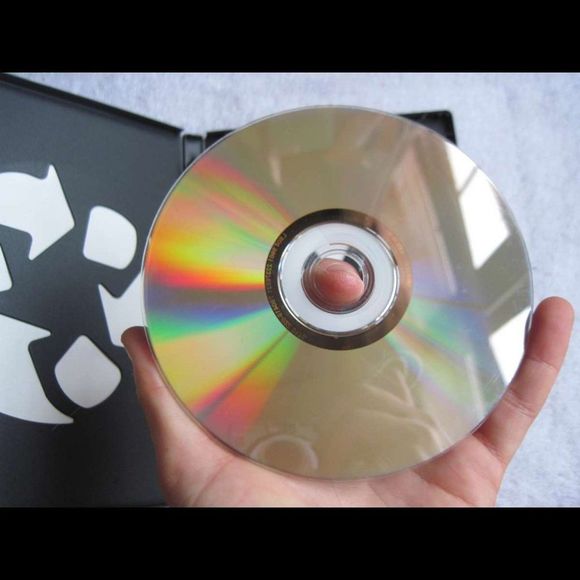 The Devil Wears Prada Meryl Streep Anne Hathaway DVD Movie Bundle for $3 Fashion - Picture 6 of 6